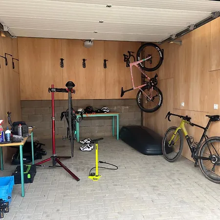 Holiday home Buitengewoon Libeek *